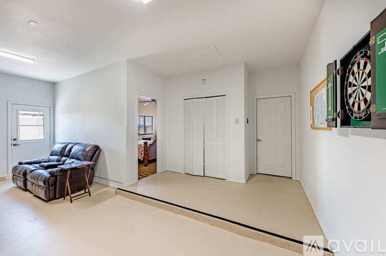 Lake Havasu City House: 833 Paso Dr