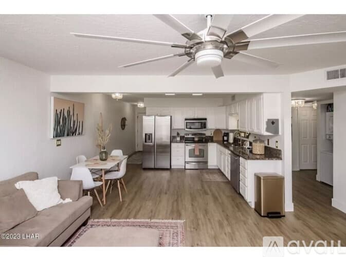 Lake Havasu City Apartment: 571 Burkemo Ln