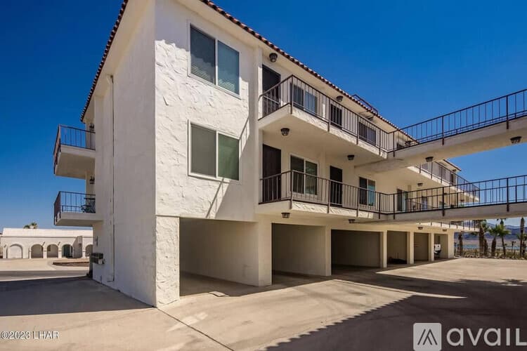 Lake Havasu City Apartment: 571 Burkemo Ln