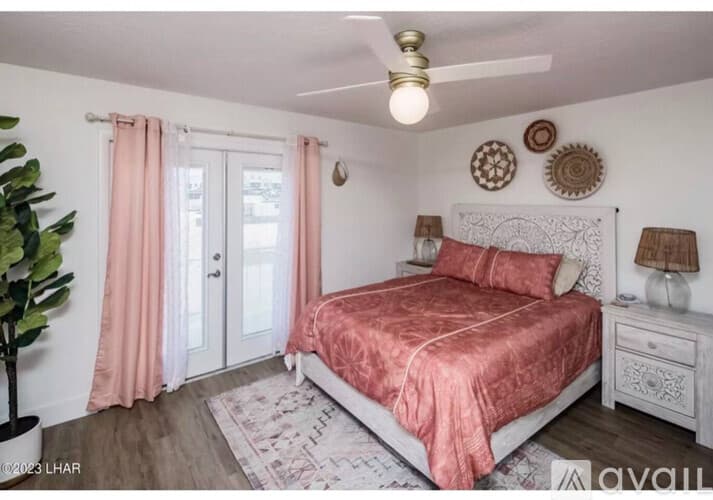Lake Havasu City Apartment: 571 Burkemo Ln