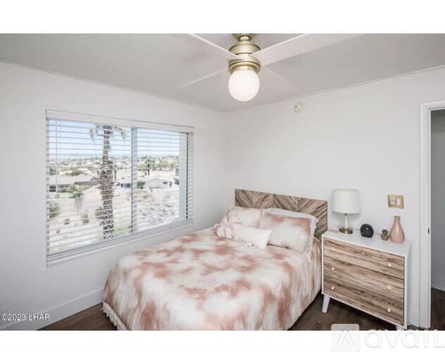 Lake Havasu City Apartment: 571 Burkemo Ln