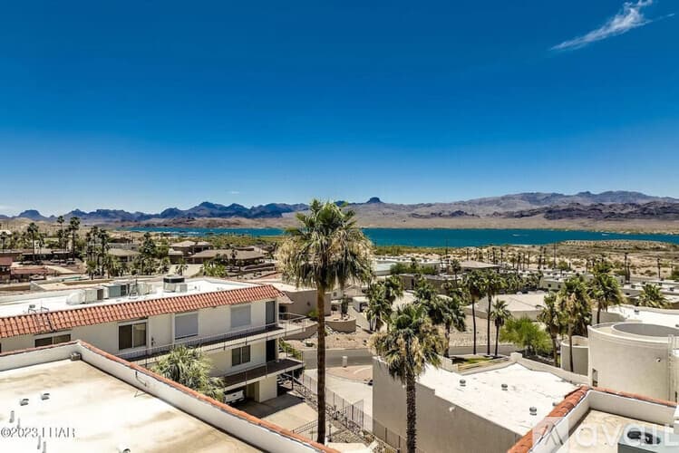 Lake Havasu City Apartment: 571 Burkemo Ln