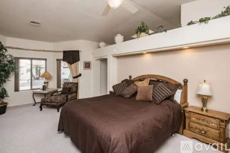 Lake Havasu City House: 2405 Jamaica Boulevard South