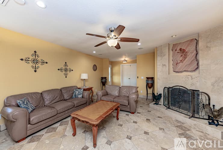 Lake Havasu City House: 2270 Souchak Drive