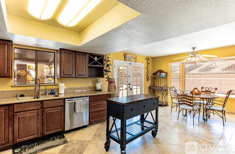 Lake Havasu City House: 2270 Souchak Drive