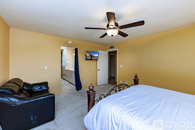 Lake Havasu City House: 2270 Souchak Drive