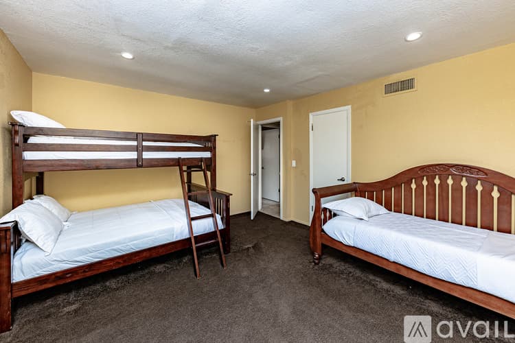 Lake Havasu City House: 2270 Souchak Drive