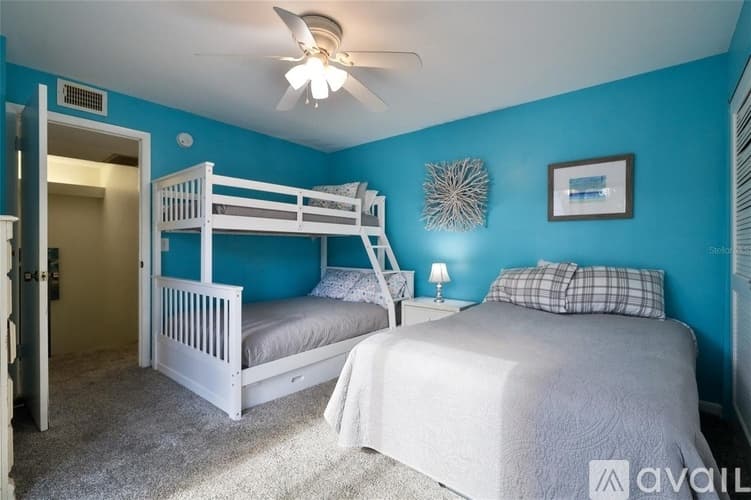 New Smyrna Beach Townhome: 4150 S Atlantic Ave