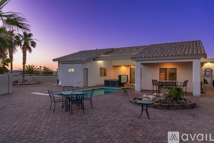 Lake Havasu City House: 1960 Mangrum Dr