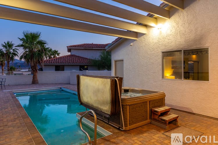 Lake Havasu City House: 1960 Mangrum Dr