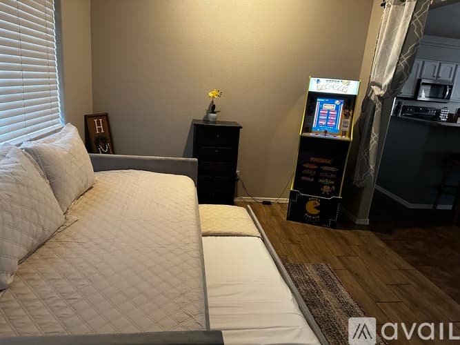 Lake Havasu City House: 911 Pueblo Dr