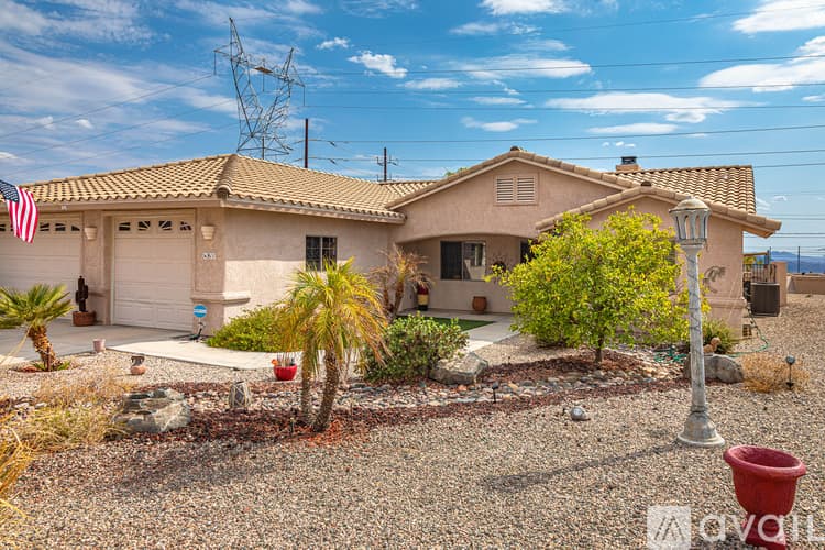 Lake Havasu City House: 911 Pueblo Dr