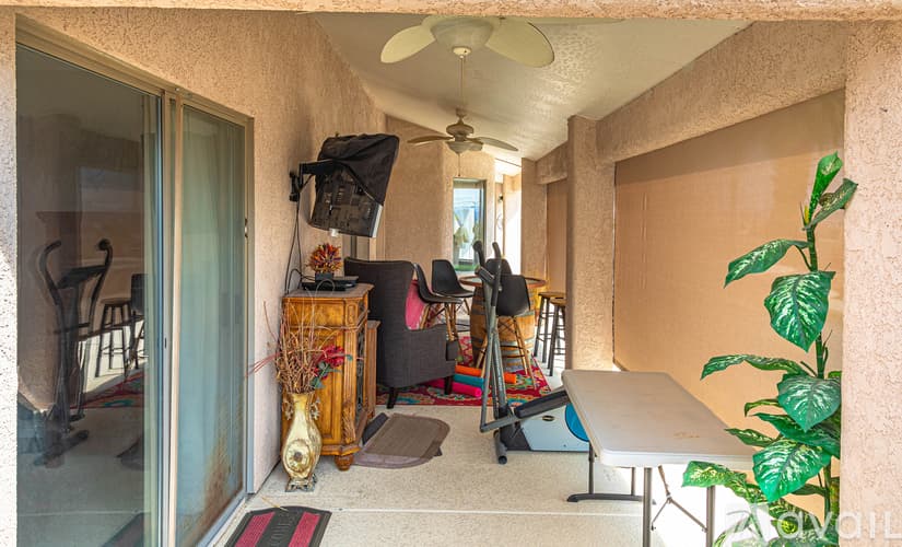 Lake Havasu City House: 911 Pueblo Dr