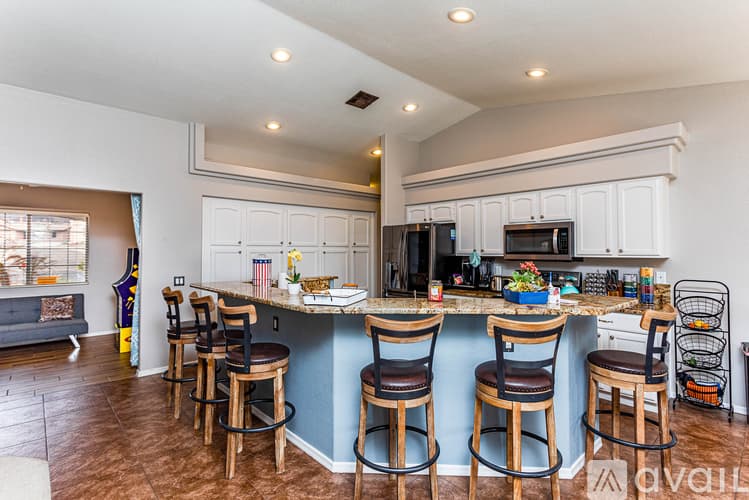 Lake Havasu City House: 911 Pueblo Dr