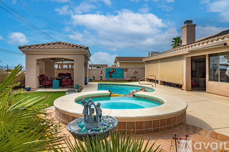 Lake Havasu City House: 911 Pueblo Dr