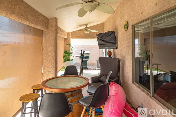 Lake Havasu City House: 911 Pueblo Dr