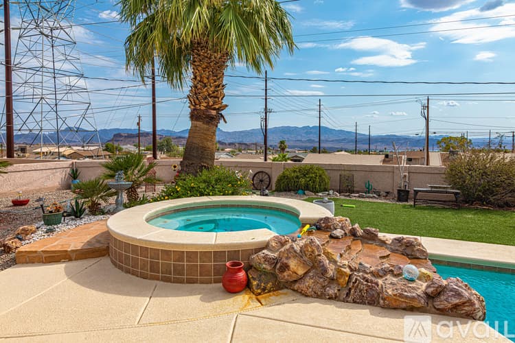 Lake Havasu City House: 911 Pueblo Dr
