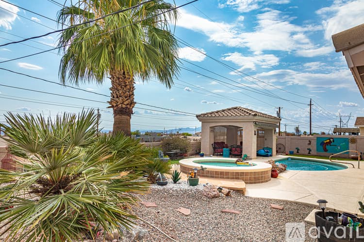 Lake Havasu City House: 911 Pueblo Dr