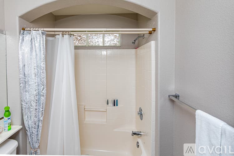 Lake Havasu City House: 911 Pueblo Dr