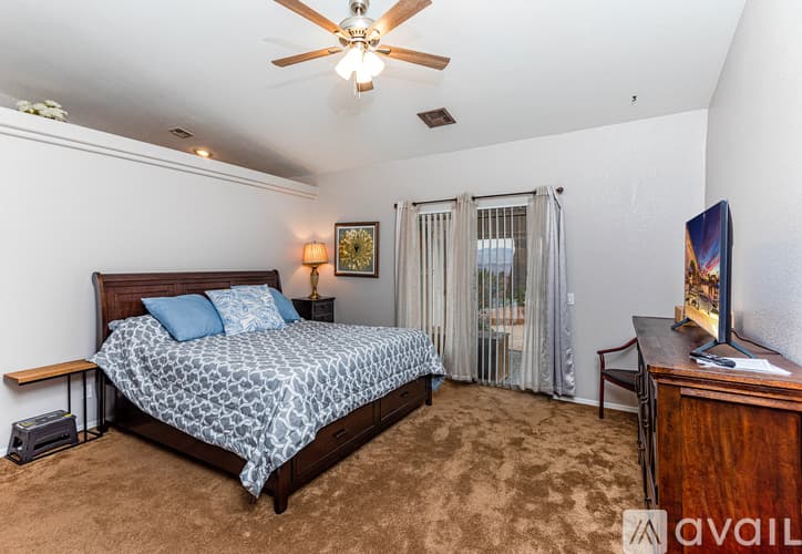 Lake Havasu City House: 911 Pueblo Dr