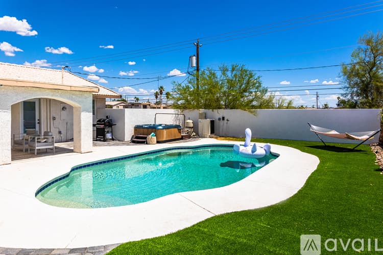 Lake Havasu City House: 16 Nolina Ln