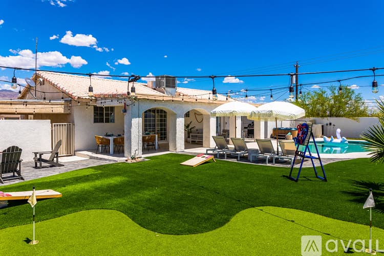 Lake Havasu City House: 16 Nolina Ln