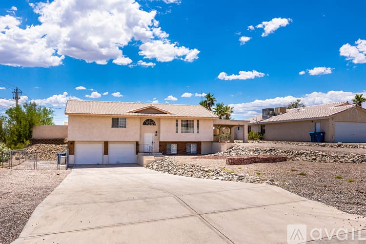 Lake Havasu City House: 16 Nolina Ln