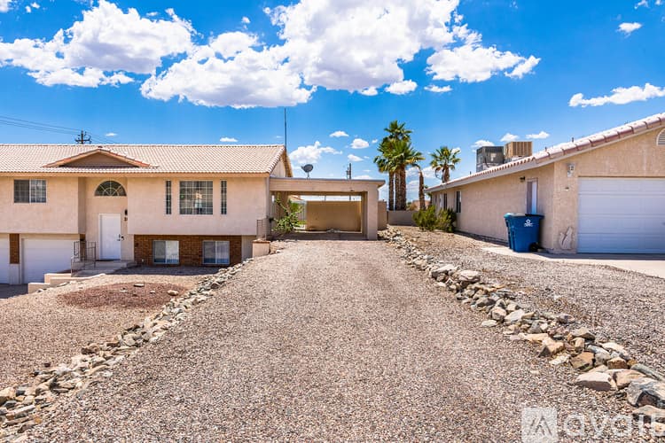 Lake Havasu City House: 16 Nolina Ln