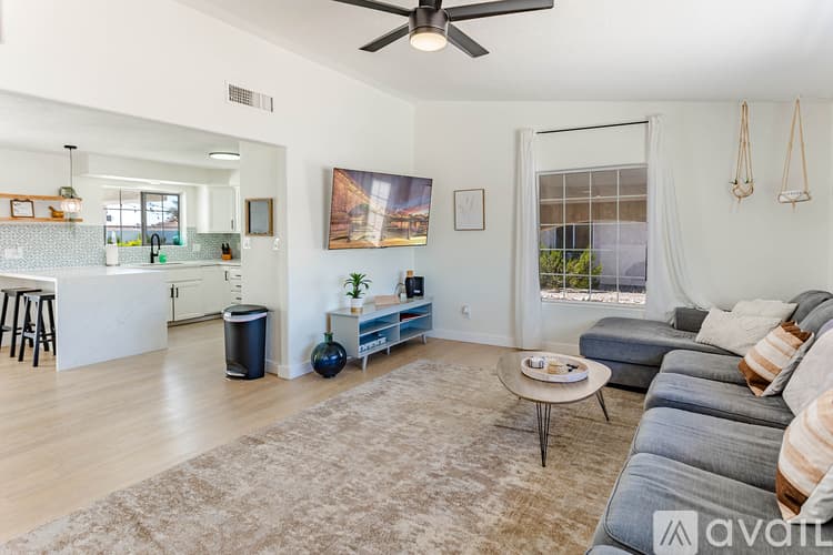 Lake Havasu City House: 16 Nolina Ln