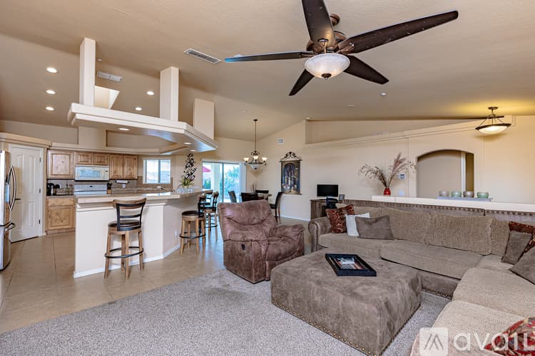 Lake Havasu City House: 2270 Senita Dr