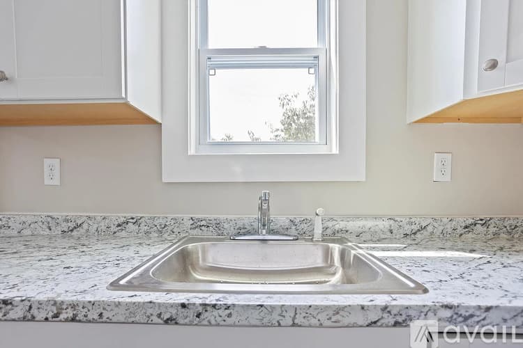 Augusta House: 2529 Lyman St