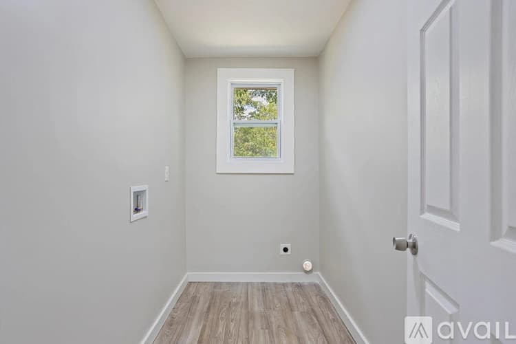 Augusta House: 2529 Lyman St