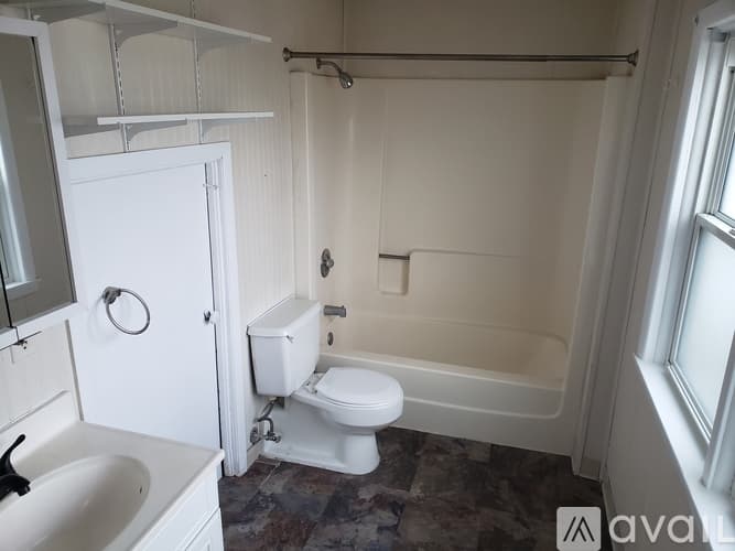 Dassel Apartment: 510 2nd St N