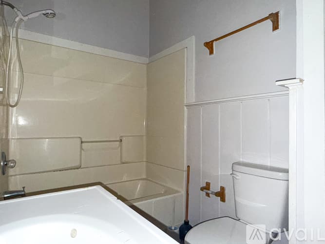 Nelsonville Apartment: 301 Fort Street