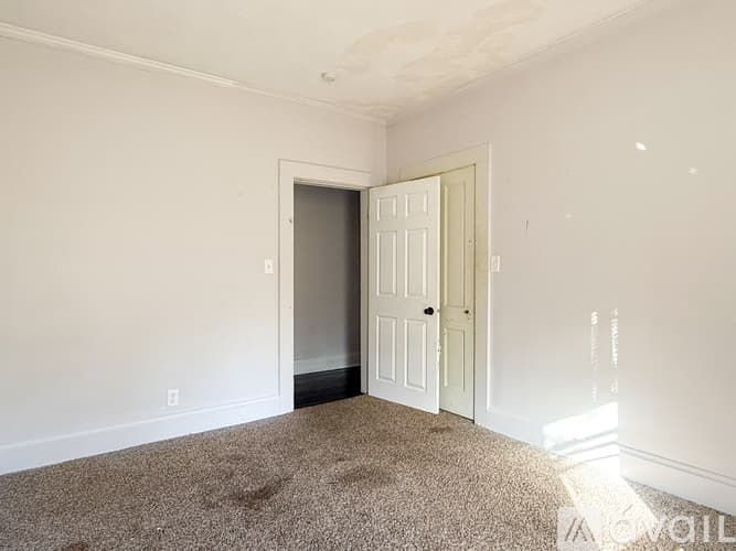 Nelsonville Apartment: 301 Fort Street