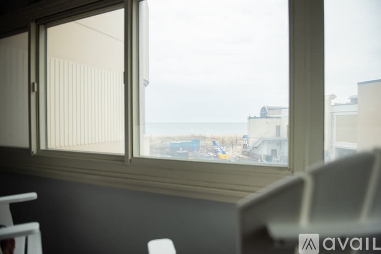 Ocean City Condo: 10300 Coastal Highway