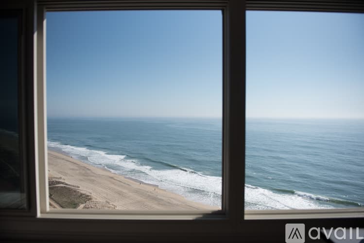 Ocean City Condo: 10300 Coastal Highway