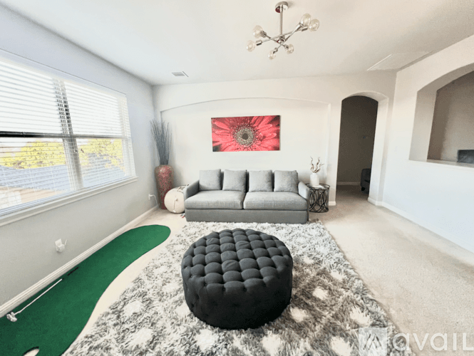 Lakeway House: 102 Waverly Spire Court