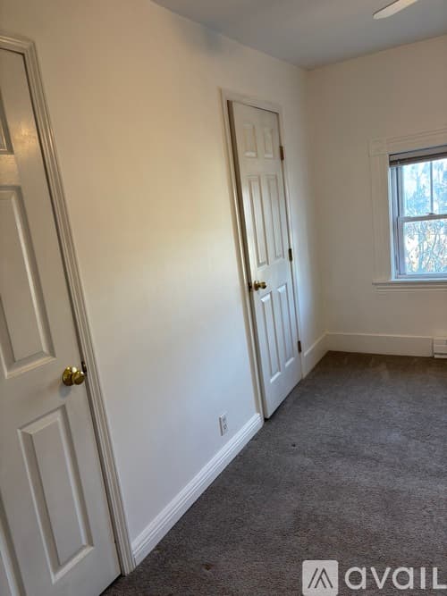 Exeter Apartment: 32 Lincoln Street
