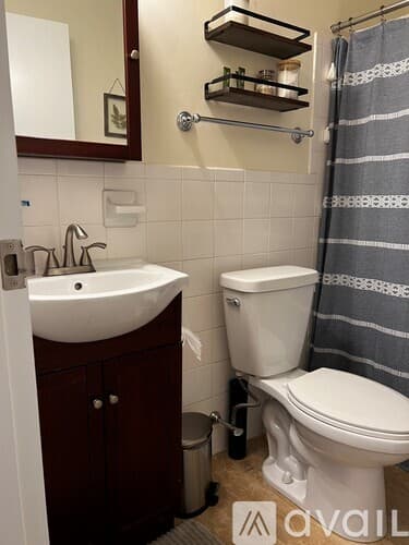 Stratford Condo: 235 Henry Ave