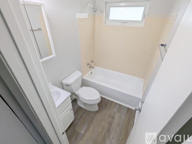West Palm Beach Apartment: 421 Revere Rd