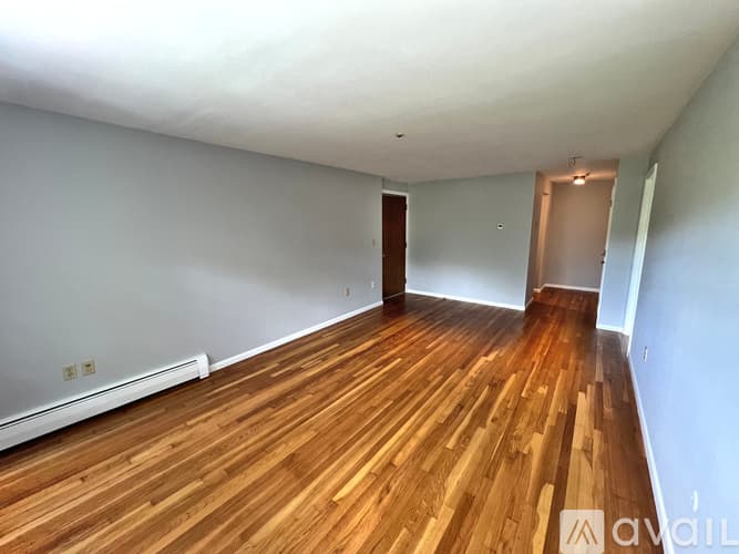 Westborough Apartment: 45 Maynard Street