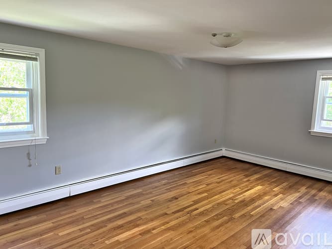 Westborough Apartment: 45 Maynard Street