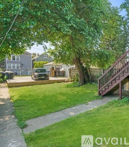 Chicago Apartment: 4322 South Mozart Street