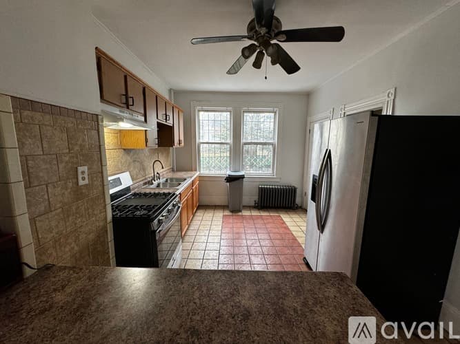 Boston Apartment: 88 Bernard St