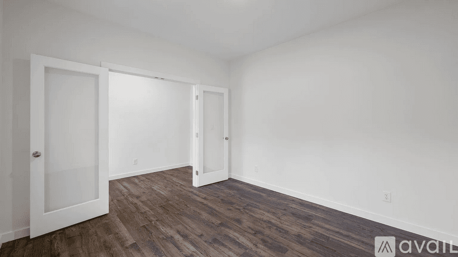 Cleveland House: 3111 Highline Dr