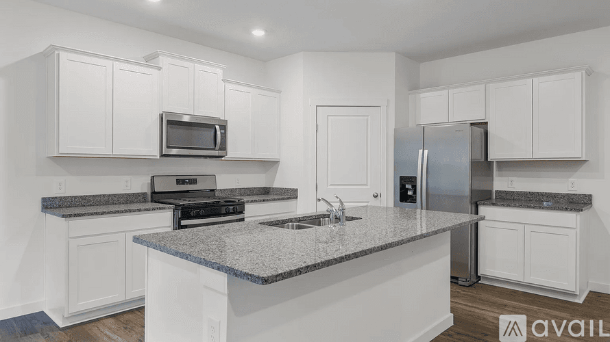 Cleveland House: 3111 Highline Dr