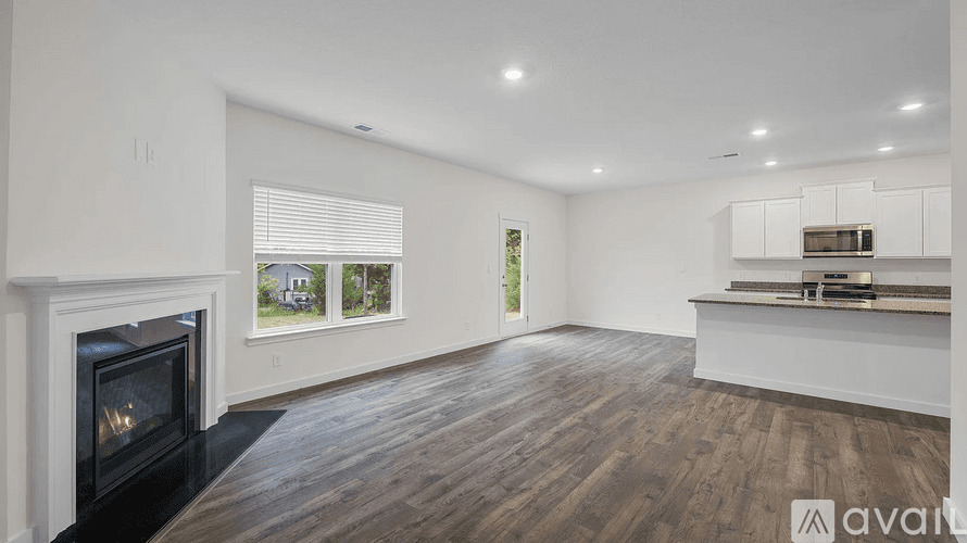 Cleveland House: 3111 Highline Dr