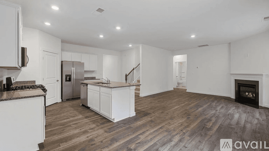 Cleveland House: 3111 Highline Dr