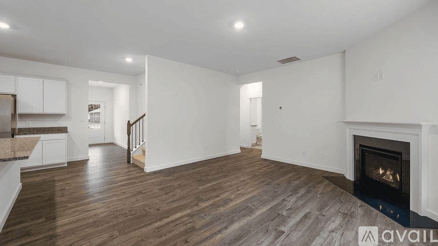 Cleveland House: 3111 Highline Dr